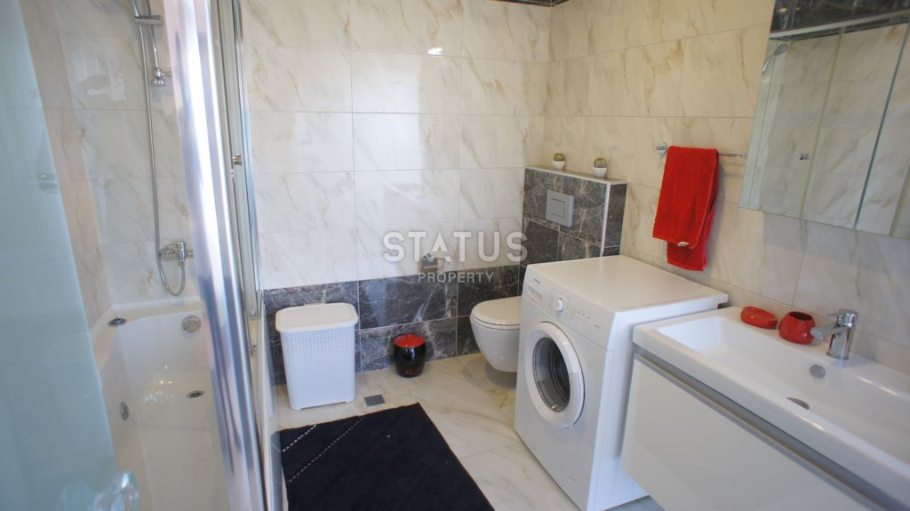 Пятикомнатные апартаменты с мебелью в ЖК с инфраструктурой в районе Авсаллар. 220м2 фото 27