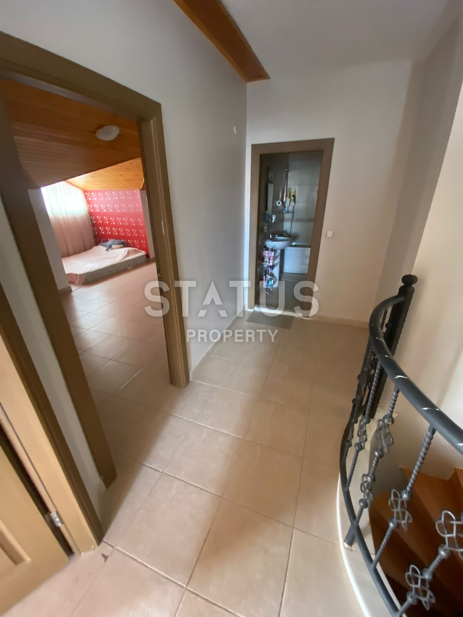 Меблированный дуплекс 4+1 в нижней ОБЕ по цене квартиры 1+1. 150м2 фото 6