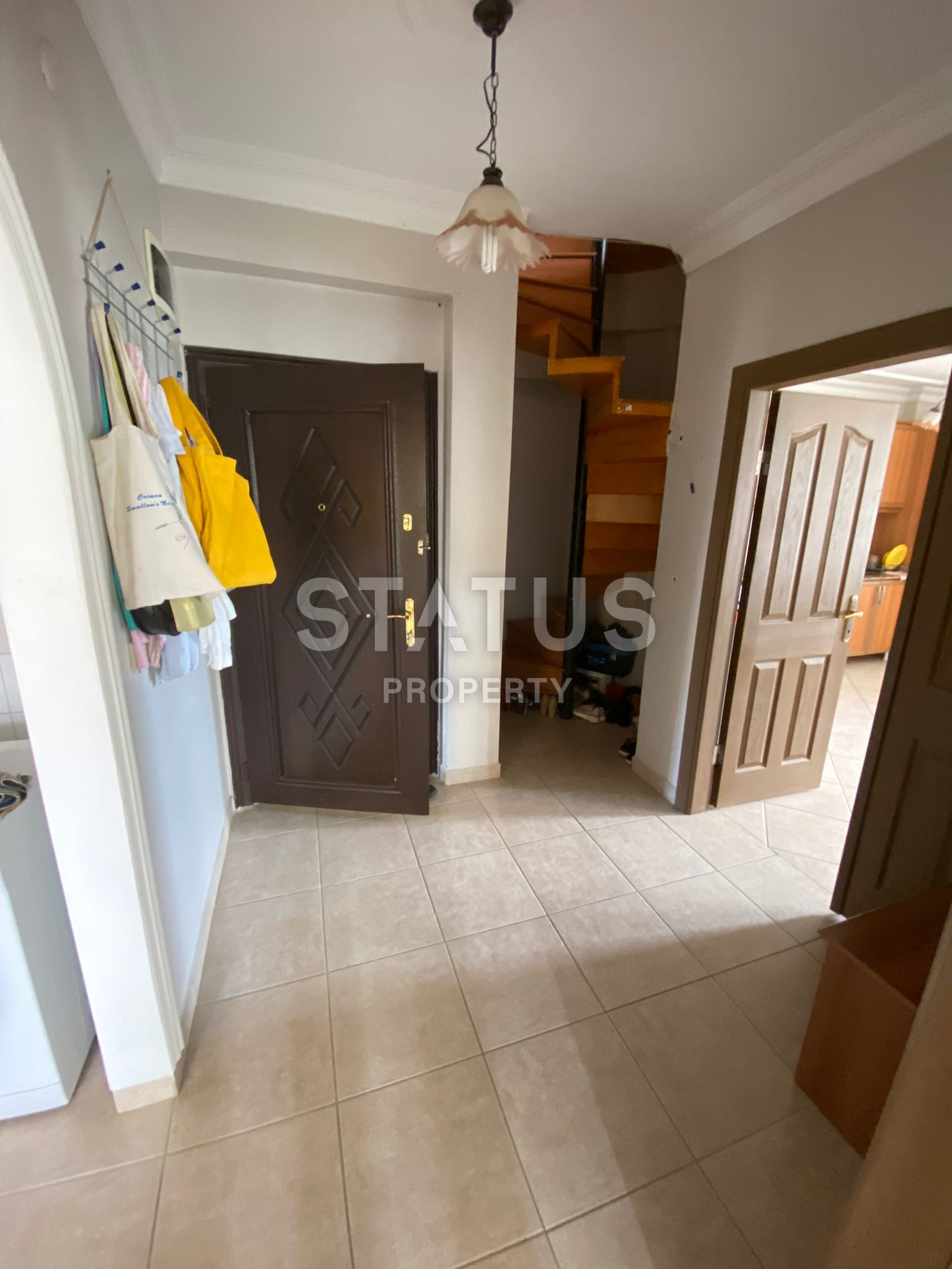 Меблированный дуплекс 4+1 в нижней ОБЕ по цене квартиры 1+1. 150м2 фото 8