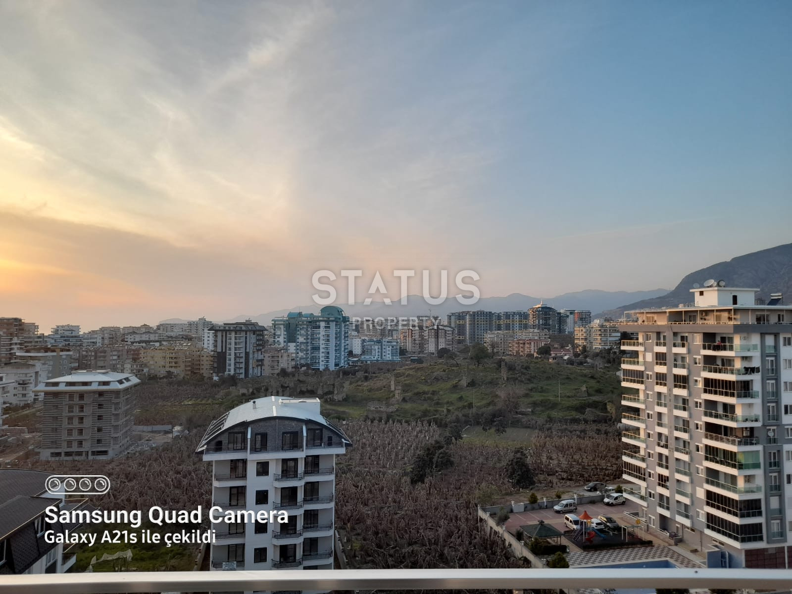 Luxurious apartments 4+1 in the residential complex in Mahmutlar. 200m2 фото 15