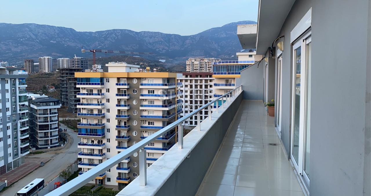 Luxurious apartments 4+1 in the residential complex in Mahmutlar. 200m2 фото 25