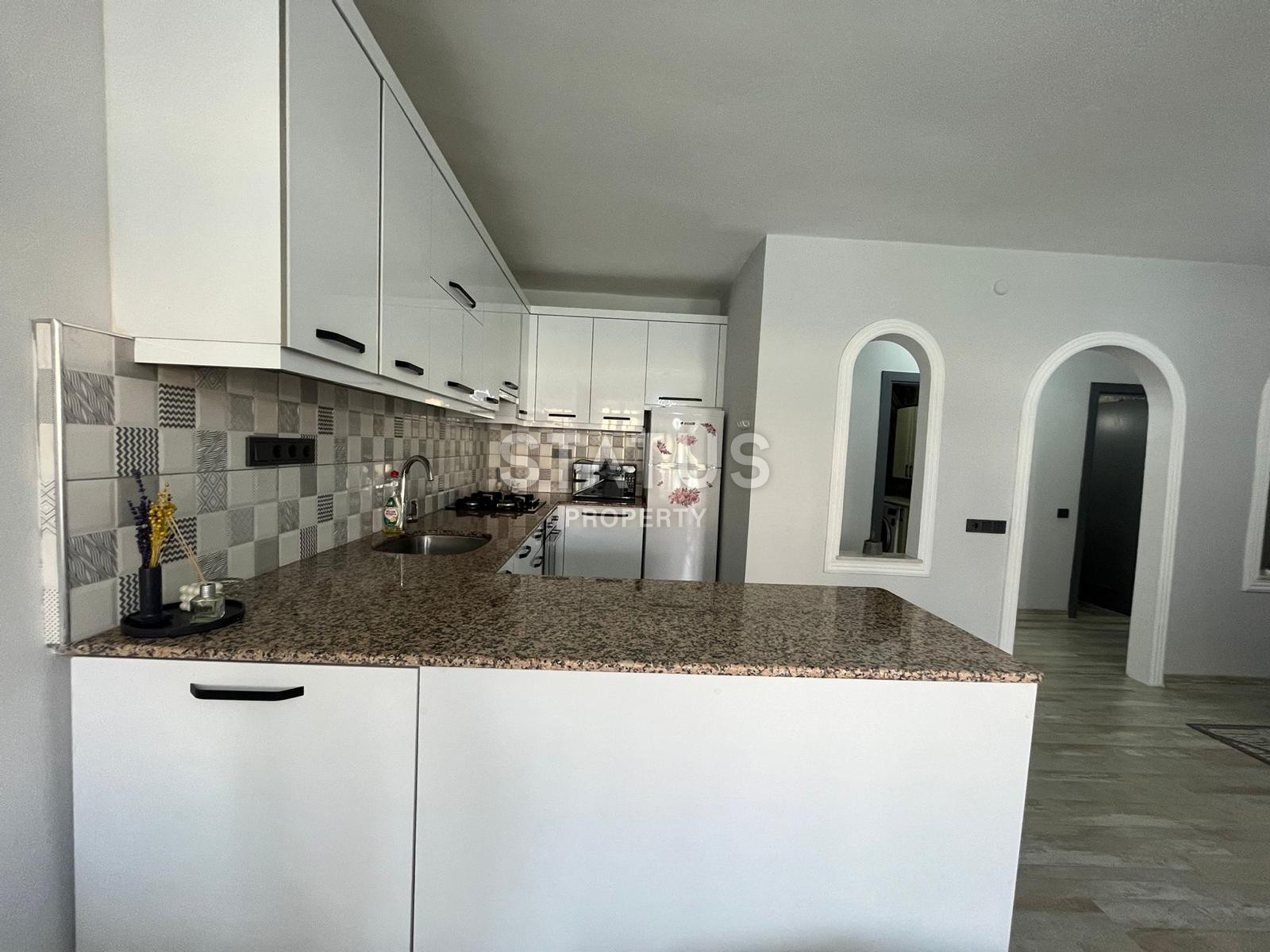 Уютная трёхкомнатная квартира с хорошим расположением в нижней ОБЕ. 100м2 фото 5