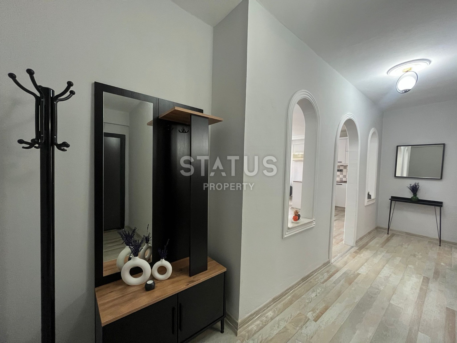 Уютная трёхкомнатная квартира с хорошим расположением в нижней ОБЕ. 100м2 фото 6