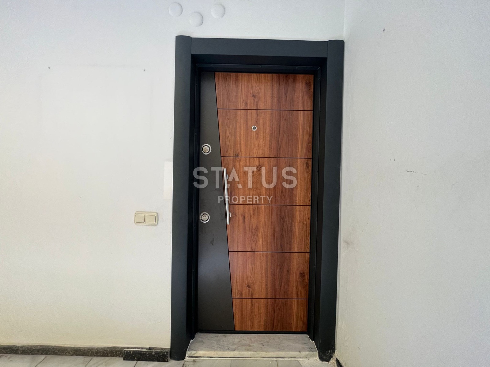 Уютная трёхкомнатная квартира с хорошим расположением в нижней ОБЕ. 100м2 фото 20