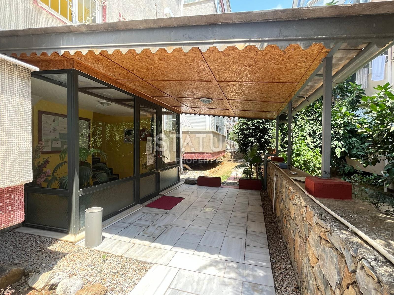 Уютная трёхкомнатная квартира с хорошим расположением в нижней ОБЕ. 100м2 фото 24