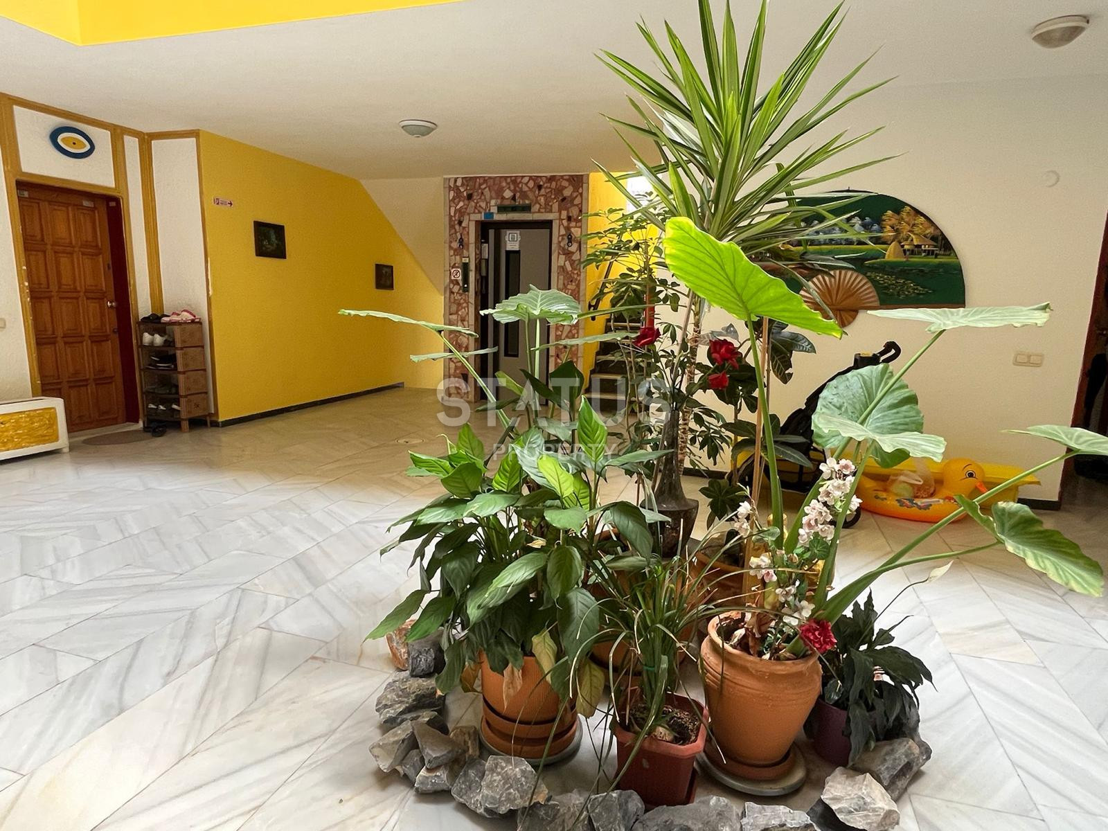 Уютная трёхкомнатная квартира с хорошим расположением в нижней ОБЕ. 100м2 фото 25