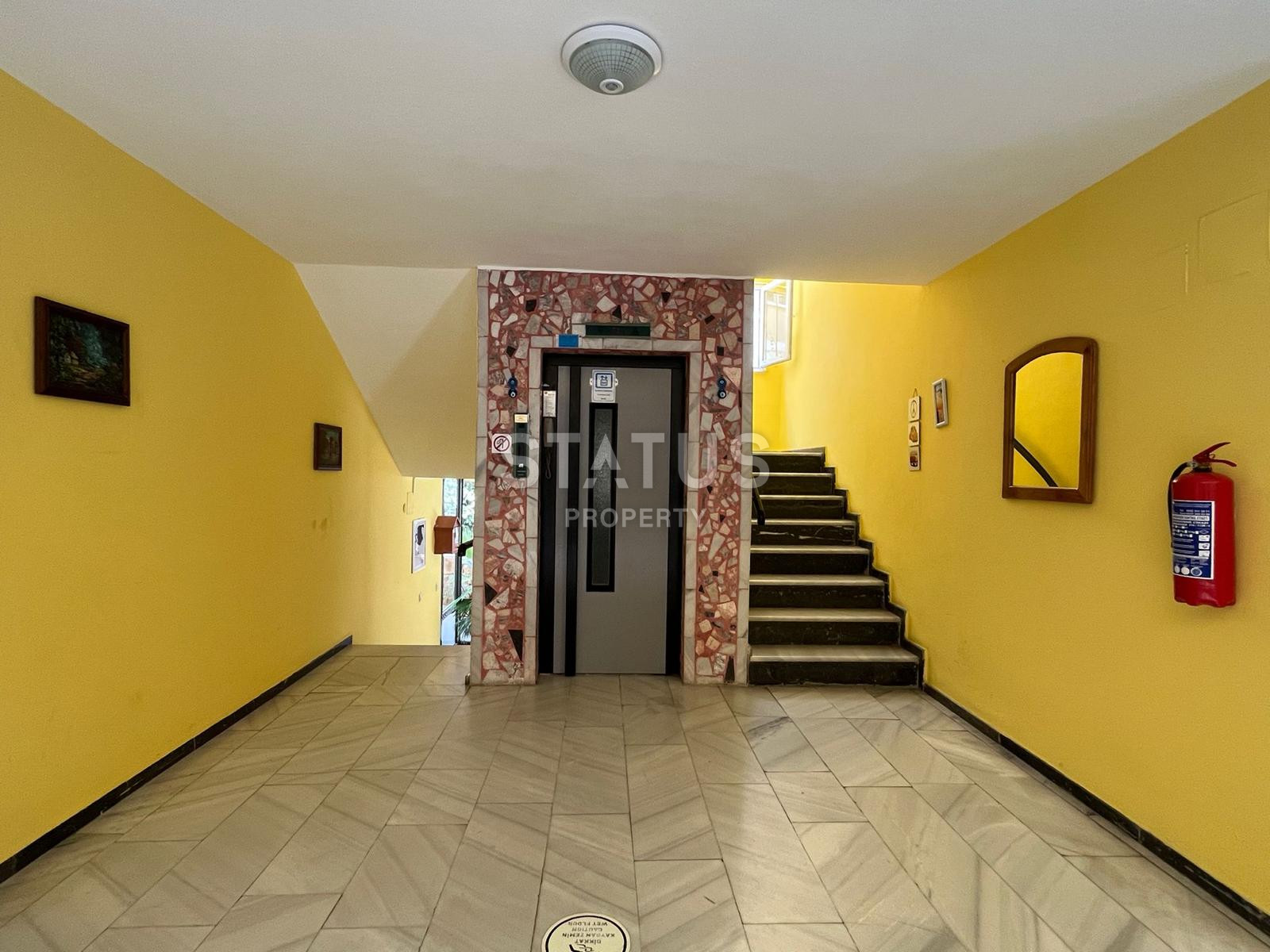 Уютная трёхкомнатная квартира с хорошим расположением в нижней ОБЕ. 100м2 фото 26