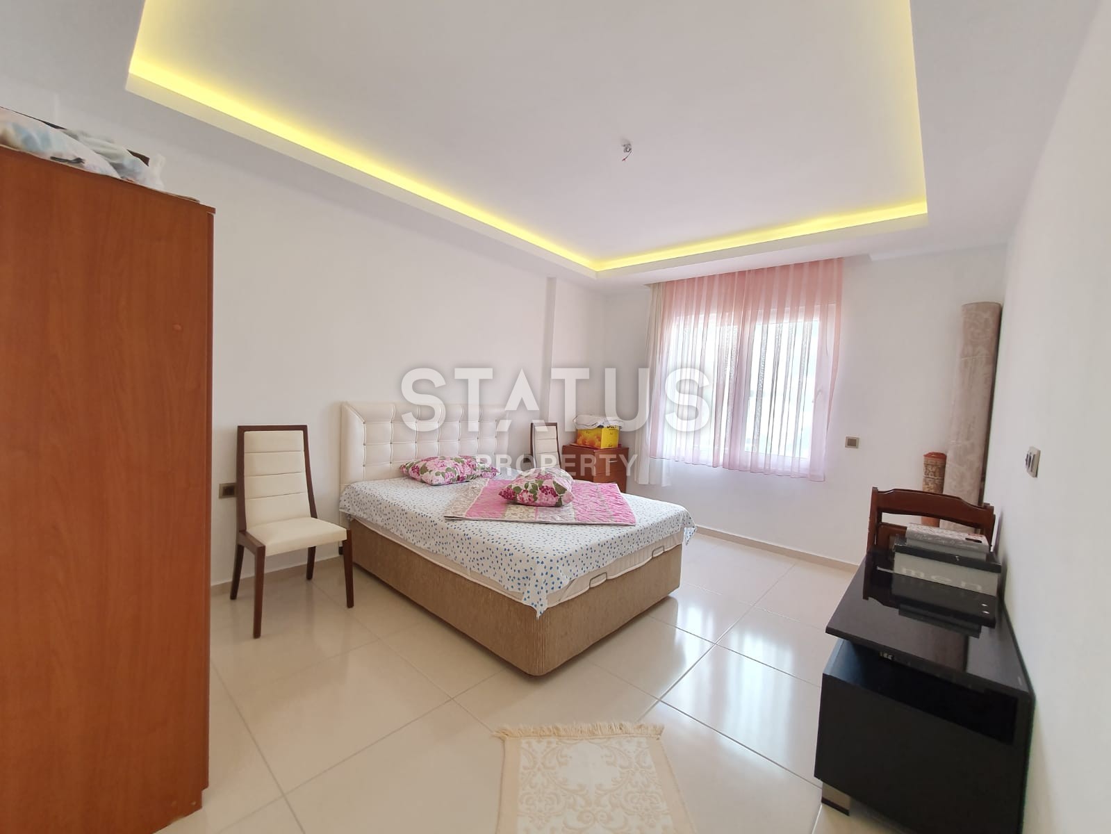 Меблированная просторная двухкомнатная квартира в комплексе с бассейном в Махмутларе, 75 м2. фото 8