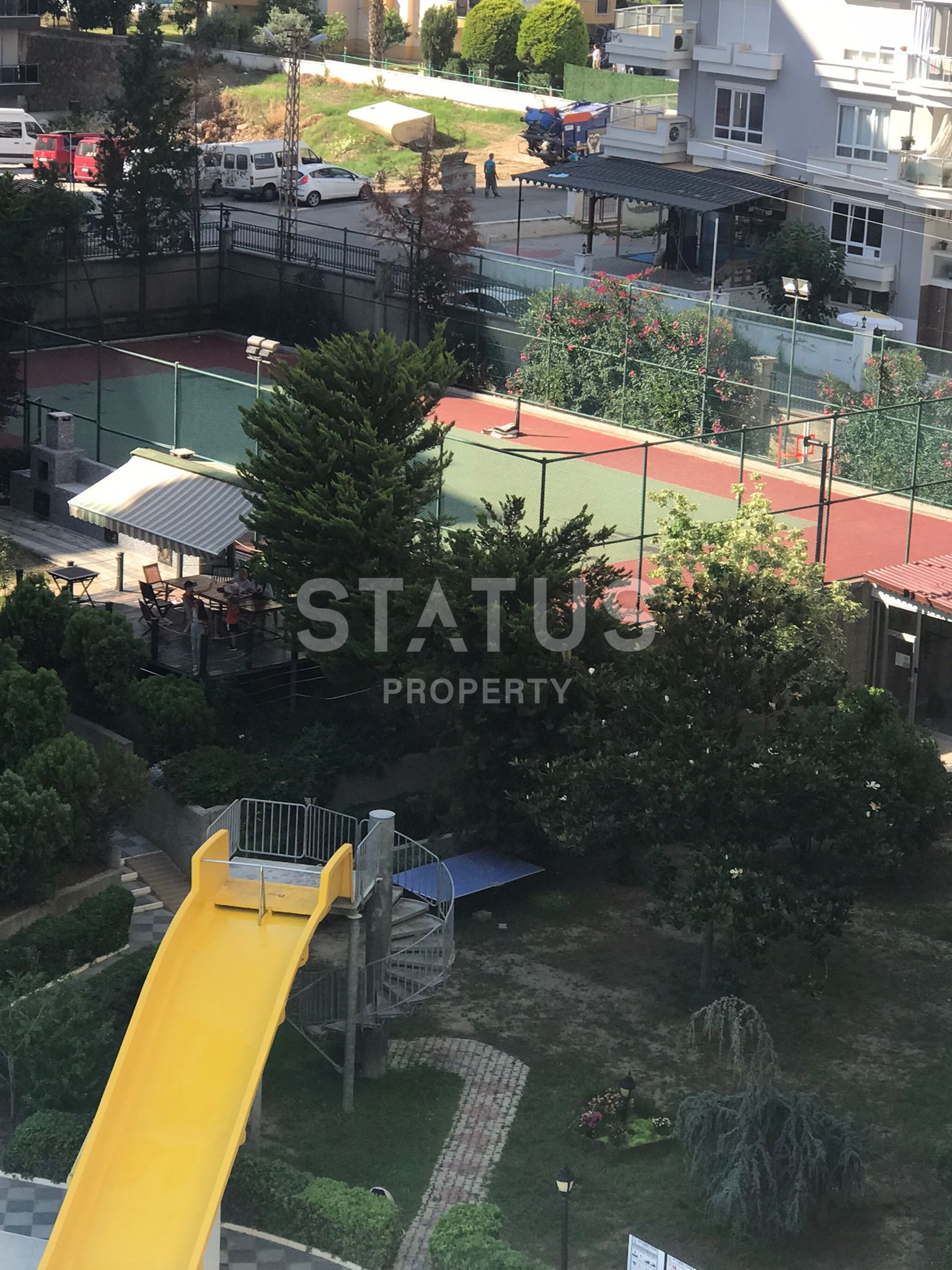 Spacious furnished apartments 2+1 in a complex with infrastructure in Mahmutlar, 130 m2. фото 17