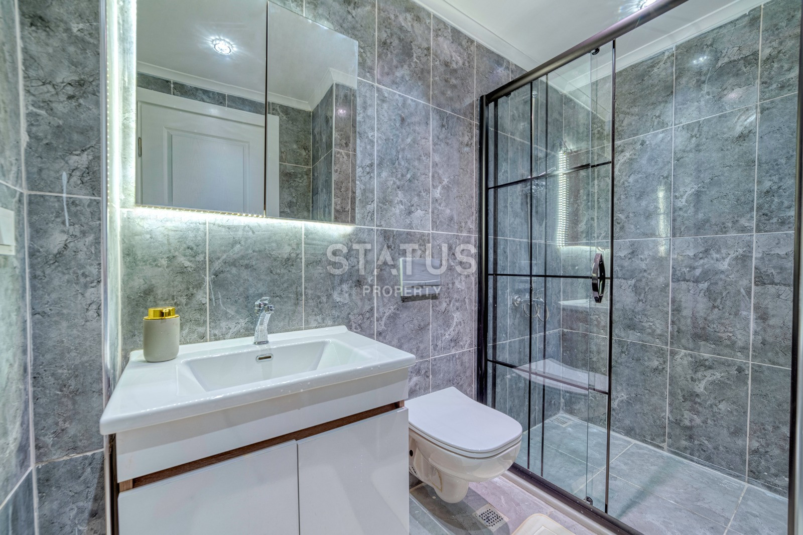 Трёхкомнатная квартира с хорошей локацией в Махмутларе. 95м2 фото 15