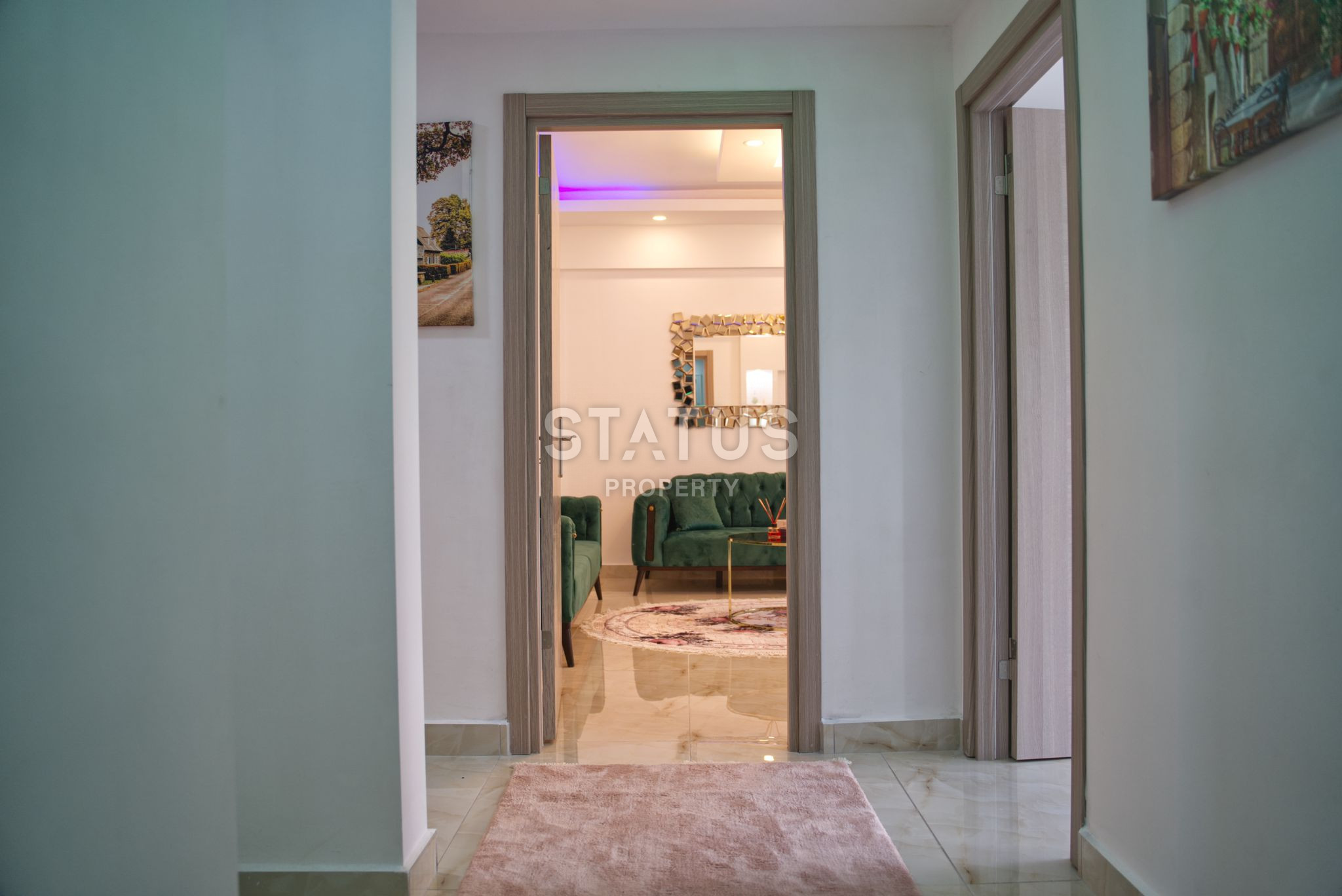 Bright three-room apartment in the center of Alanya, 100 m2 фото 6