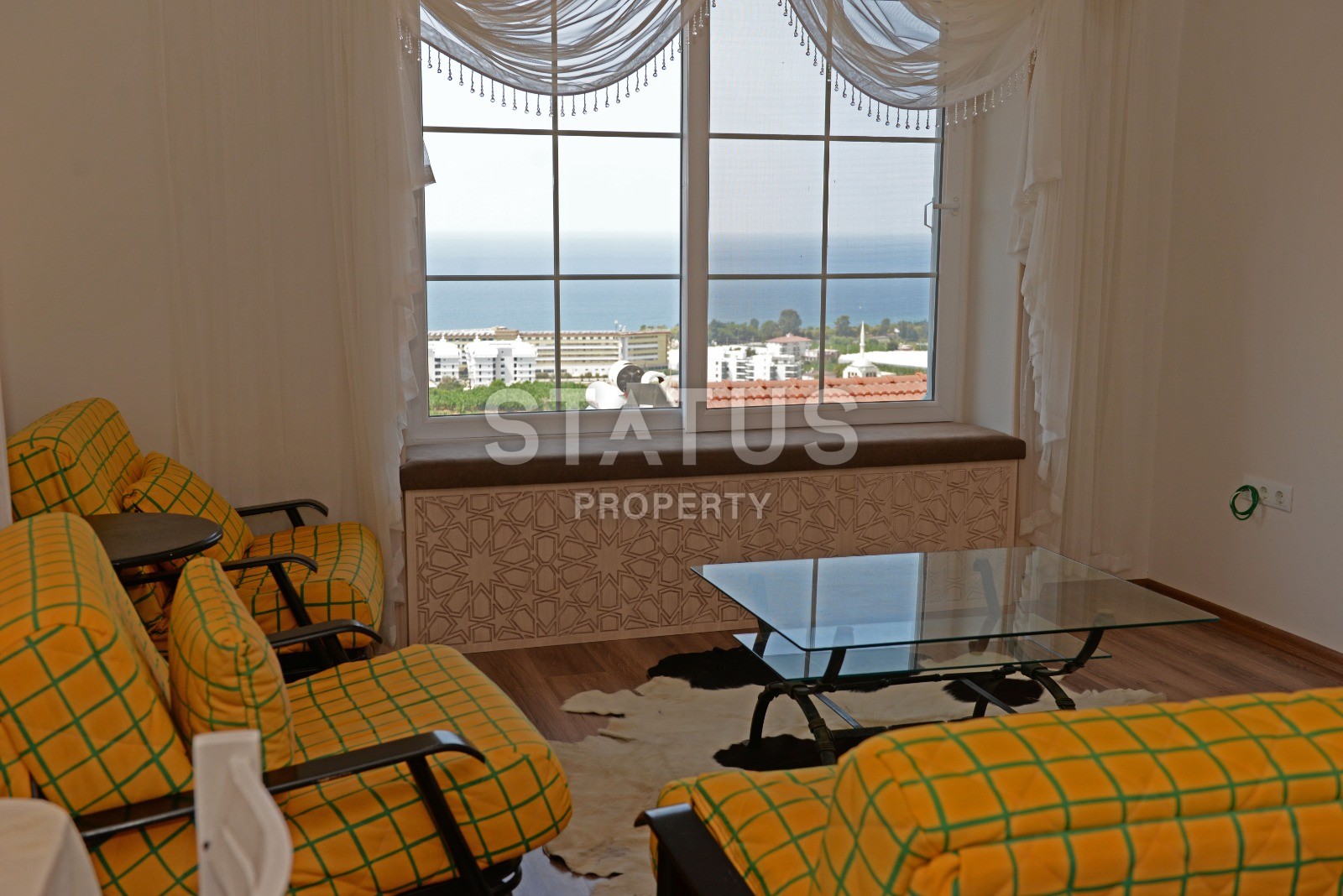 Three-level furnished villa with a sea view, Kargizdak, 190 m2 фото 4