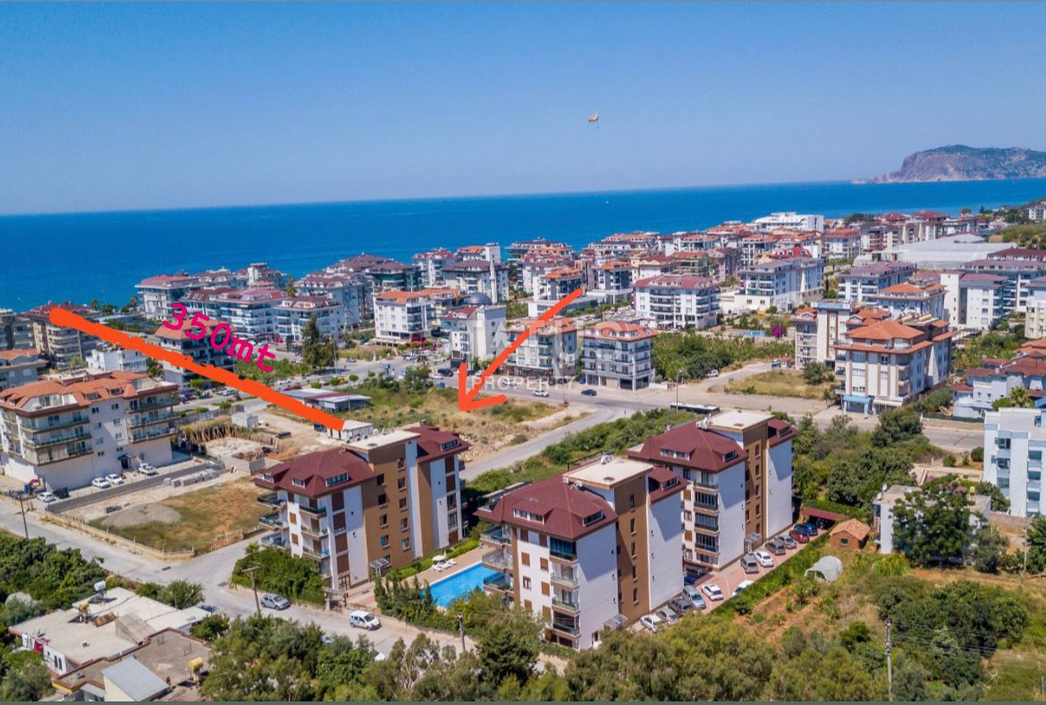 Трёхкомнатная меблированная квартира в 400м от моря в Кестеле, 90м2 фото 2