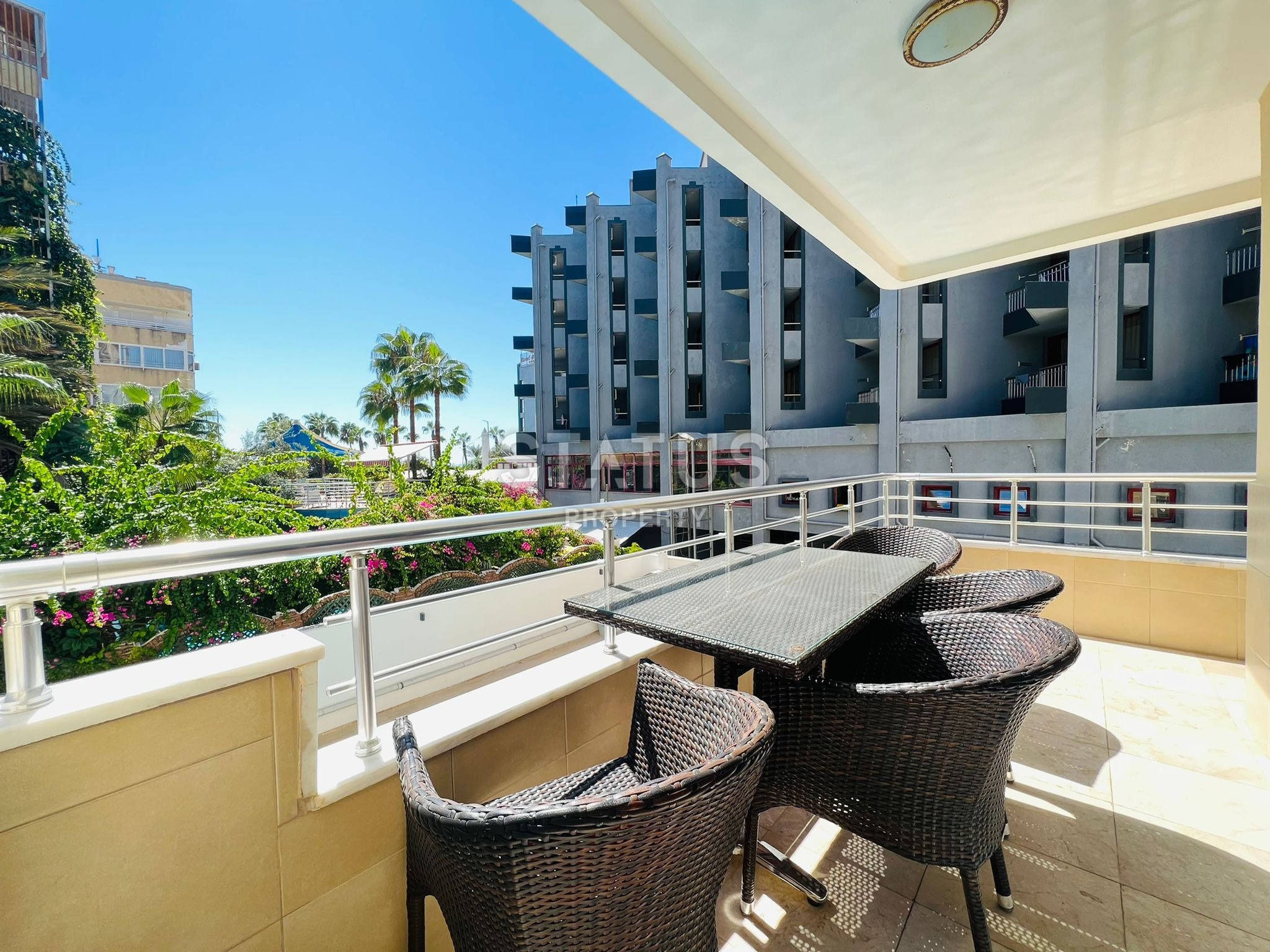 Spacious apartments 1+1 with new furniture and appliances 50m from the sea in OBA. 70m2 фото 8