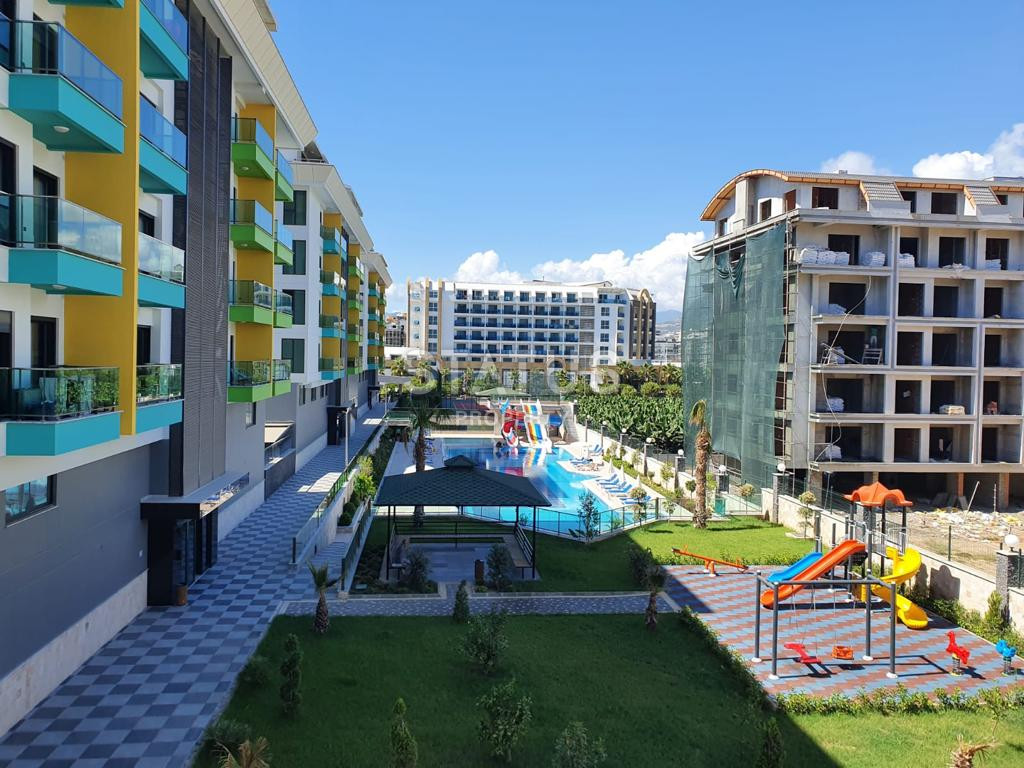 Cozy furnished apartment 100m from the sea in a residential complex from a leading developer. 55m2 фото 3