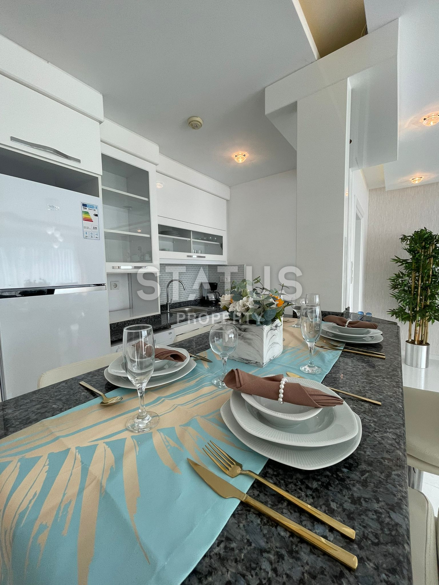 Трёхкомнатная квартира в 50 метрах от моря в районе Кестель. 115м2. фото 18