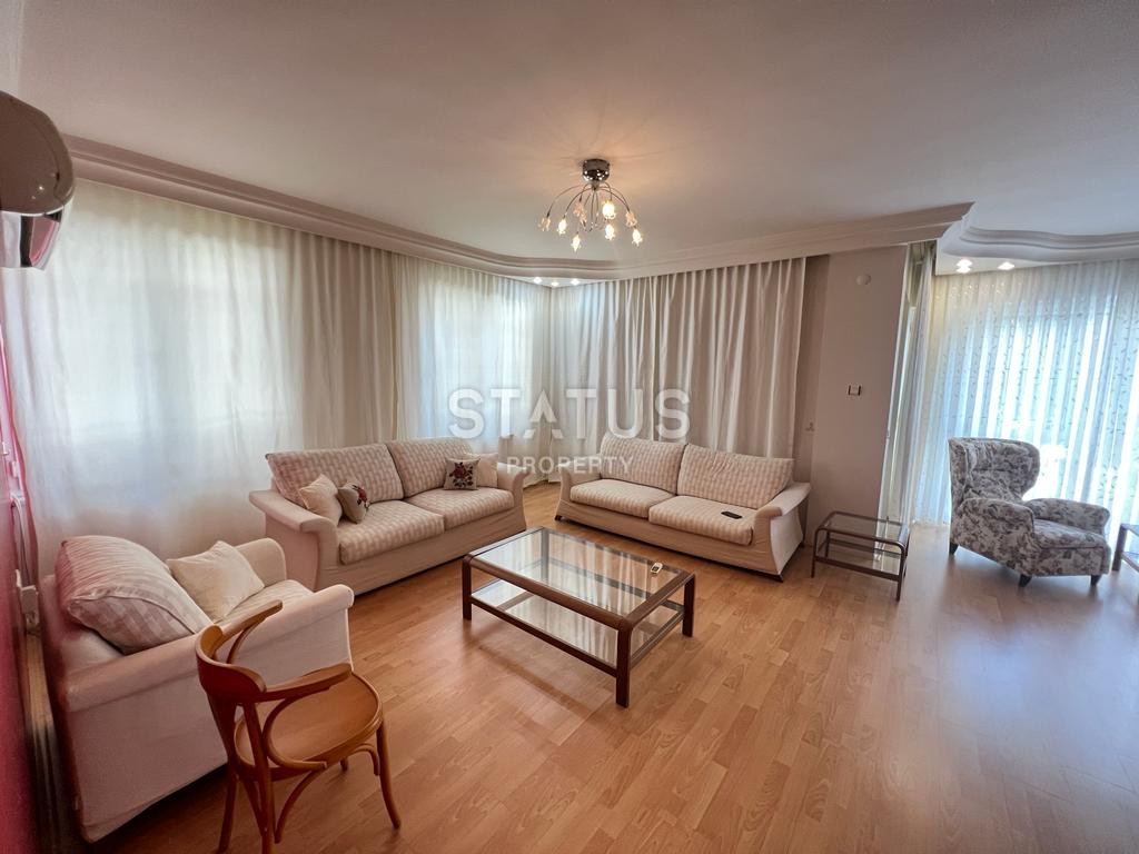 Four-room apartment 50m from the beach in the center of Alanya. 160m2 фото 19