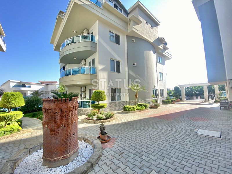 Меблированный дуплекс 2+1 с шикарным видом на море в ЖК с полной инфраструктурой 500м от пляжа Клеопатры. 110м2 фото 30