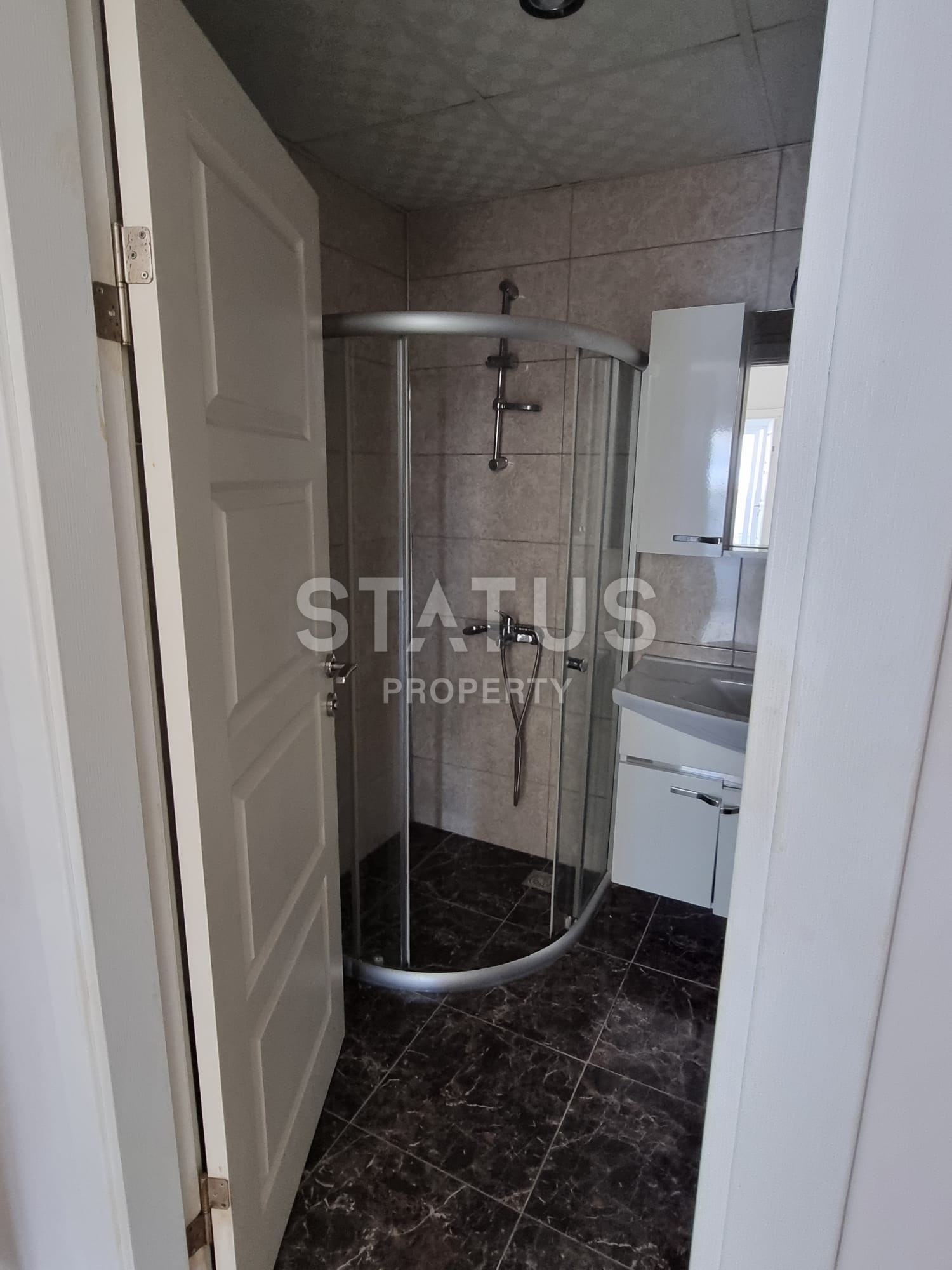 Three-room apartment in a modern residential complex in Tosmur. 110m2 фото 6