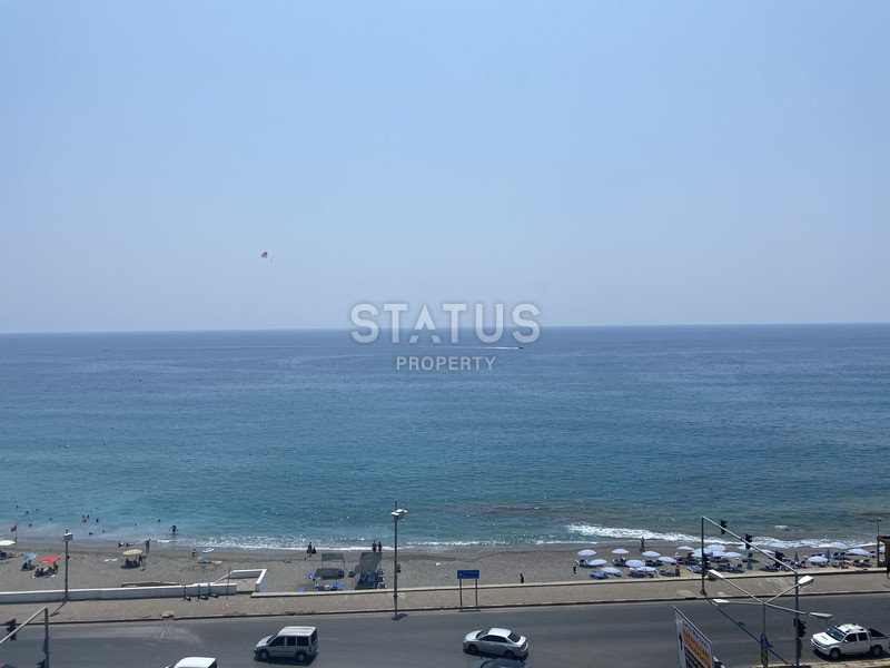 Трёхкомнатная просторная квартира в первой береговой линии в Тосмуре.100м2 фото 17