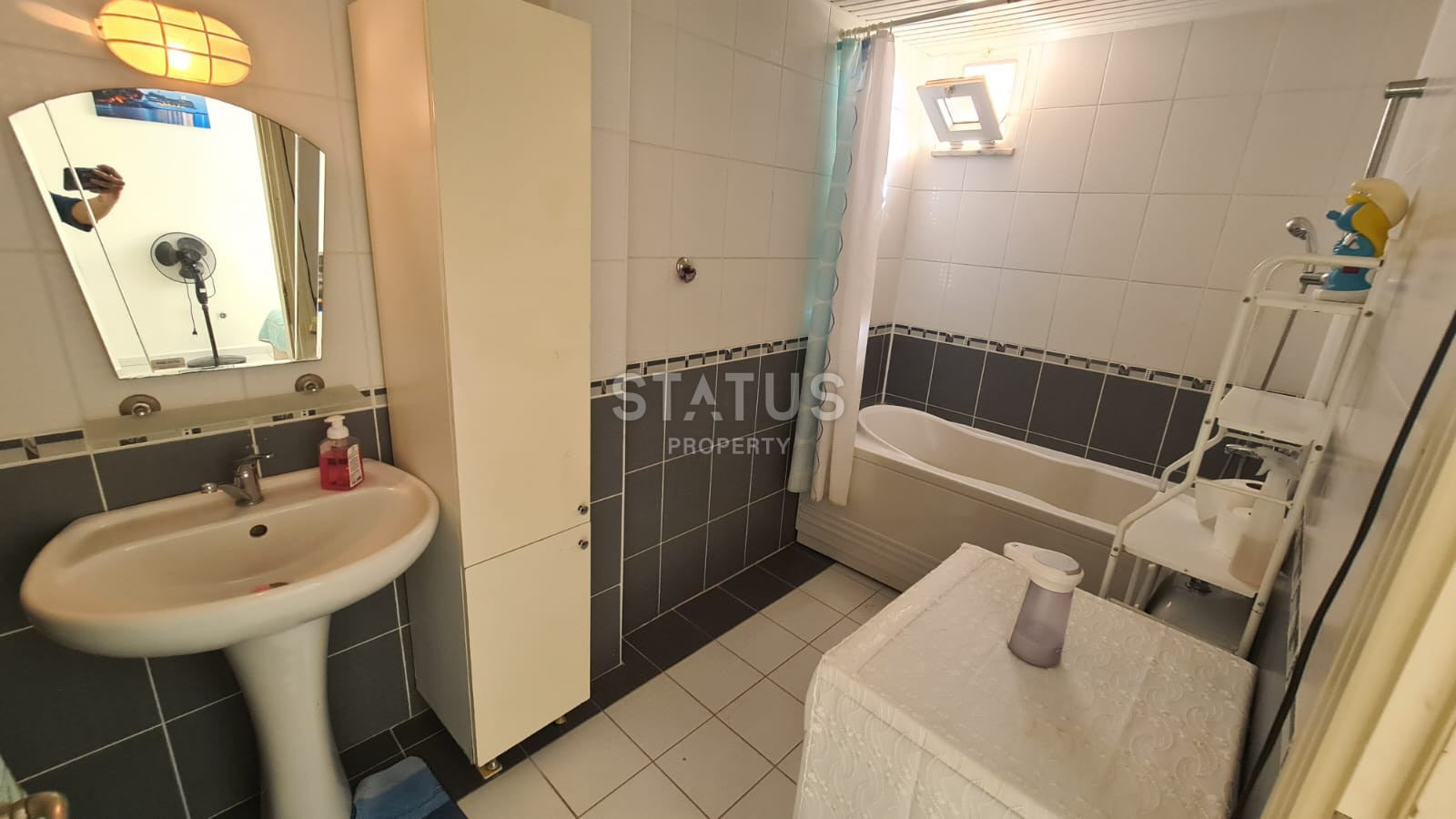 Three-room furnished apartment 300m from the sea in the Tosmur area. 100m2 фото 7