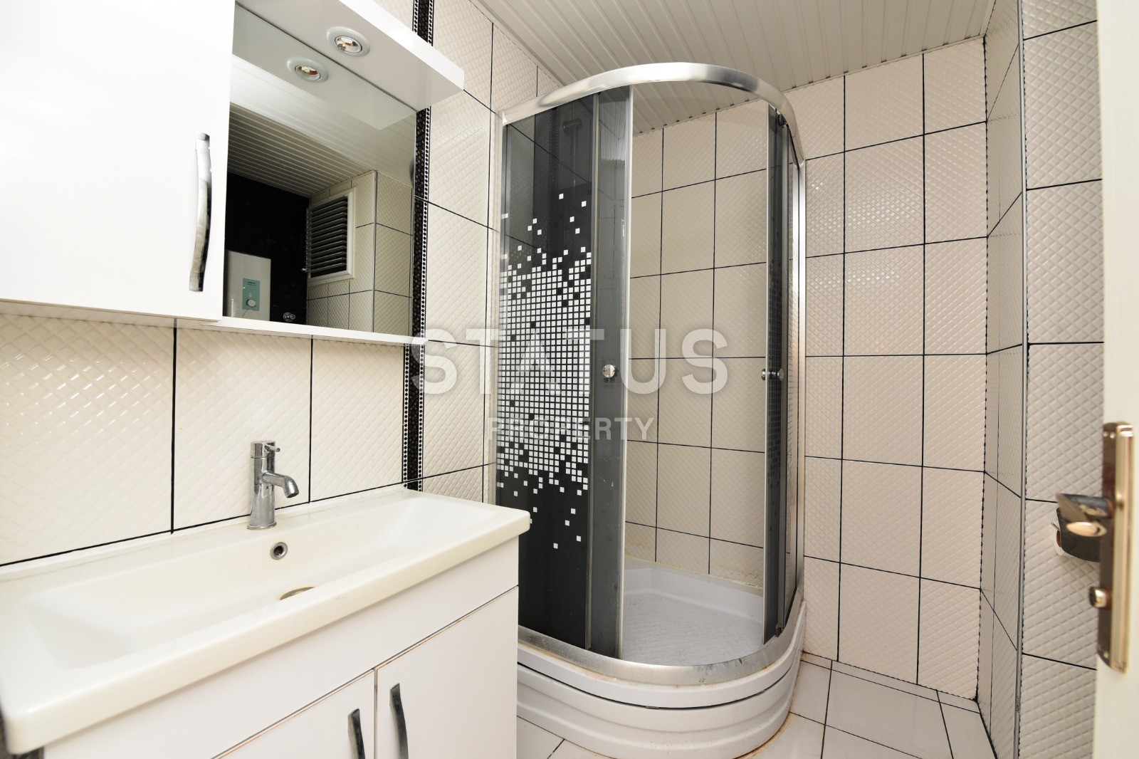 Квартира с прямым видом на море в Кестеле от собственника 70 кв.м. фото 16