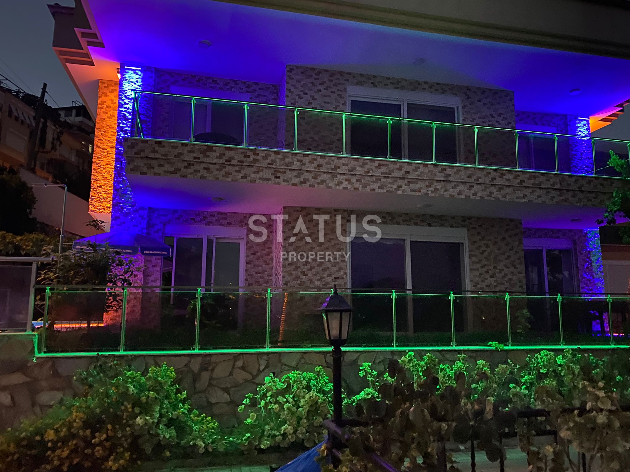 Three-storey villa with a panoramic view of Alanya. 330m2. фото 5