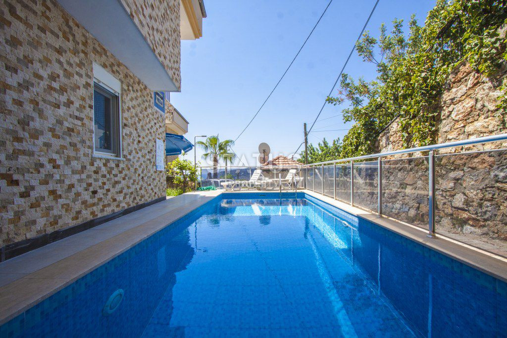 Three-storey villa with a panoramic view of Alanya. 330m2. фото 6