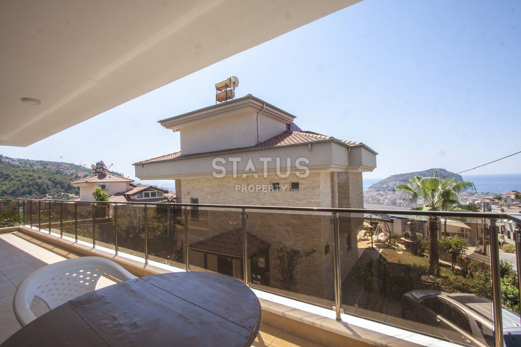 Three-storey villa with a panoramic view of Alanya. 330m2. фото 7