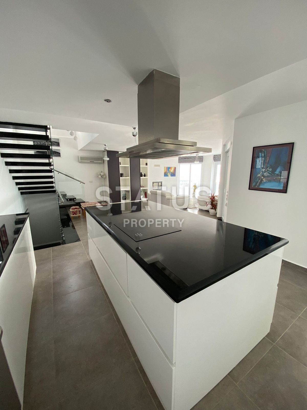 Вилла 5+2 в центре Алании с шикарным видом на море и крепость. 330м2 фото 11