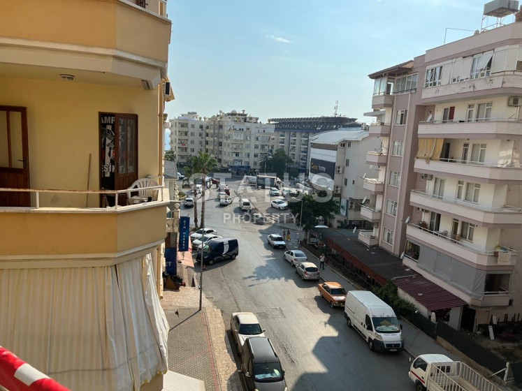 Трёхкомнатная квартира в 150м от моря в Тосмуре. 115м2 фото 1