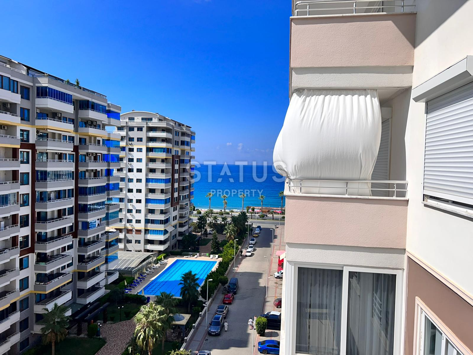 Трёхкомнатная просторная квартира в 50м от моря в Махмутларе. 125м2 фото 2