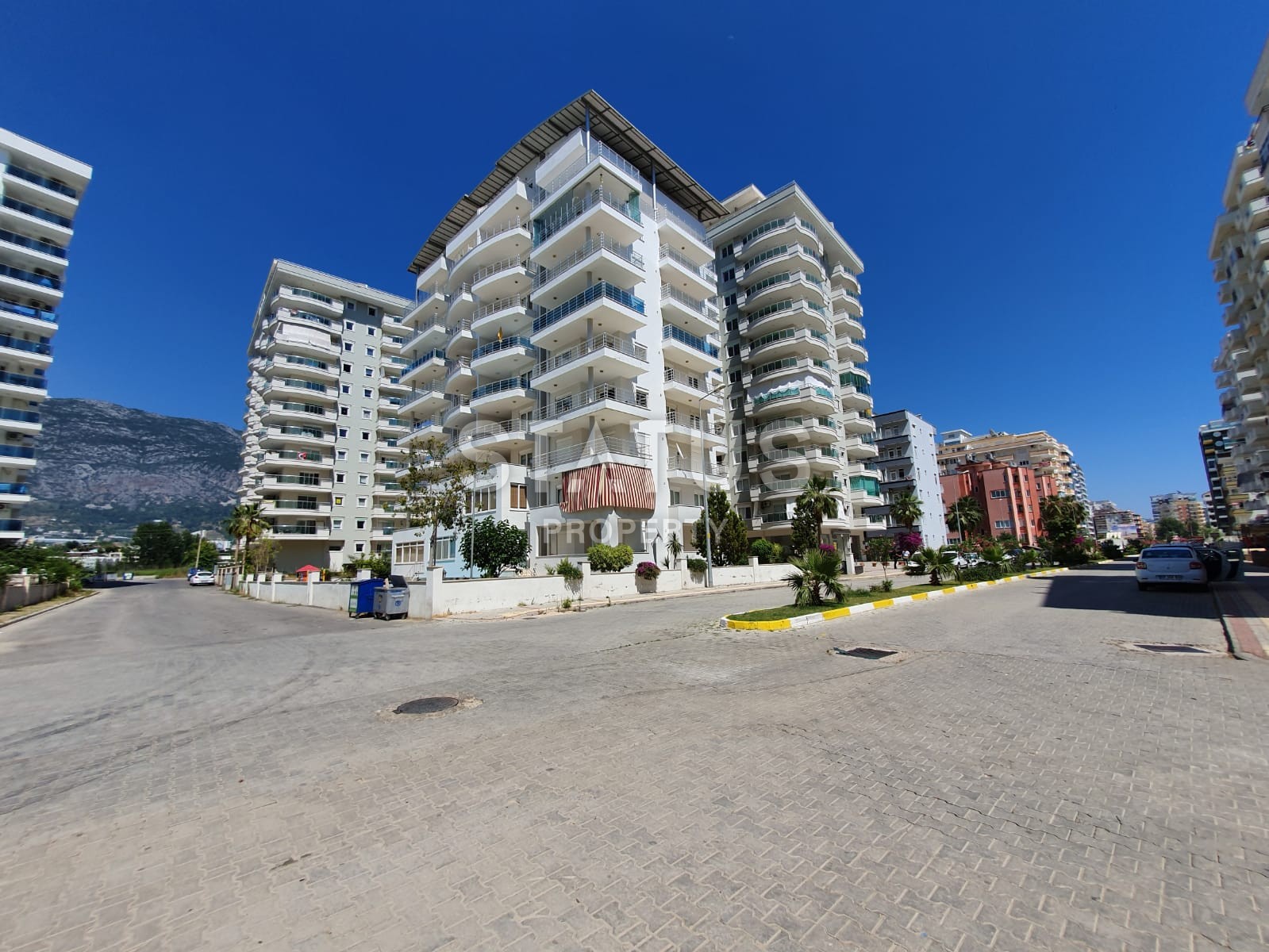 Недорогая трехкомнатная квартира с мебелью в Махмутларе  115 кв.м. фото 17