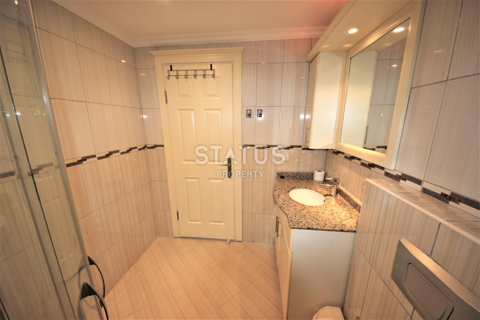 Очень просторная трёхкомнатная меблированная квартира в ЖК с богатой инфраструктурой в Махмутларе. 145м2 фото 24