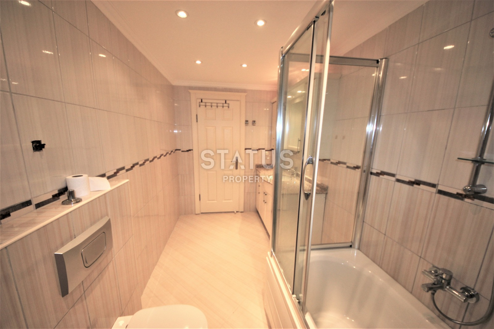 Очень просторная трёхкомнатная меблированная квартира в ЖК с богатой инфраструктурой в Махмутларе. 145м2 фото 26