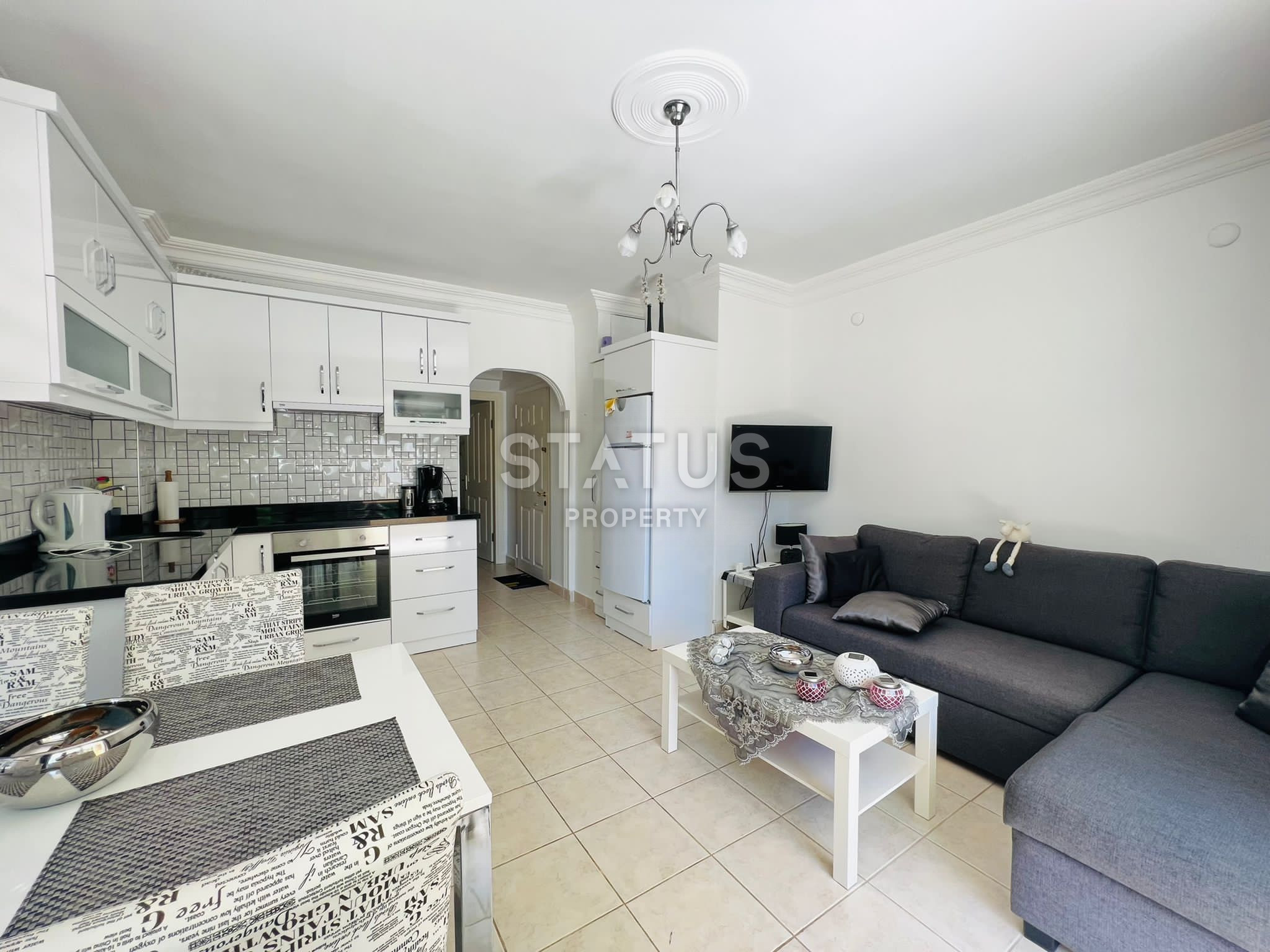 Spacious two-room apartment 50 m from the sea in OBA. 70m2 фото 5