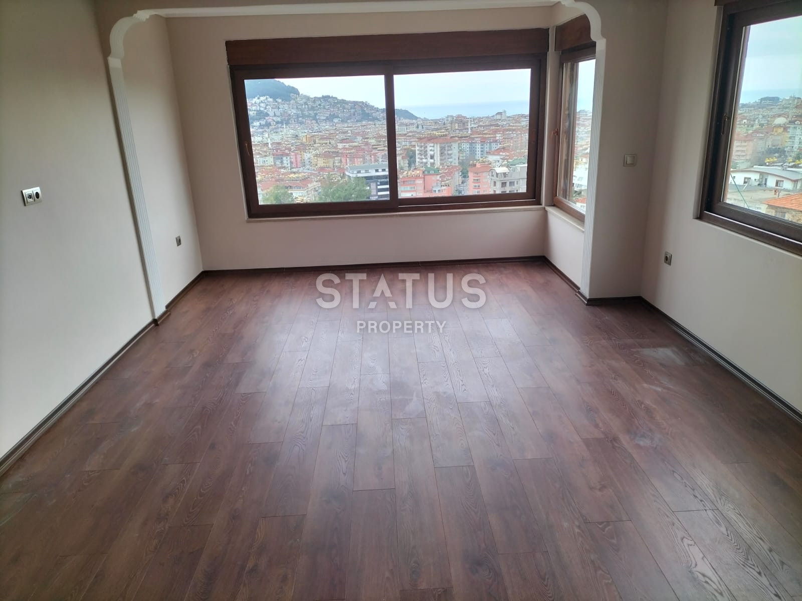 Дуплекс в центральной части Аланьи с видом на море в районе Буюкхасбахче. 140м2 фото 17