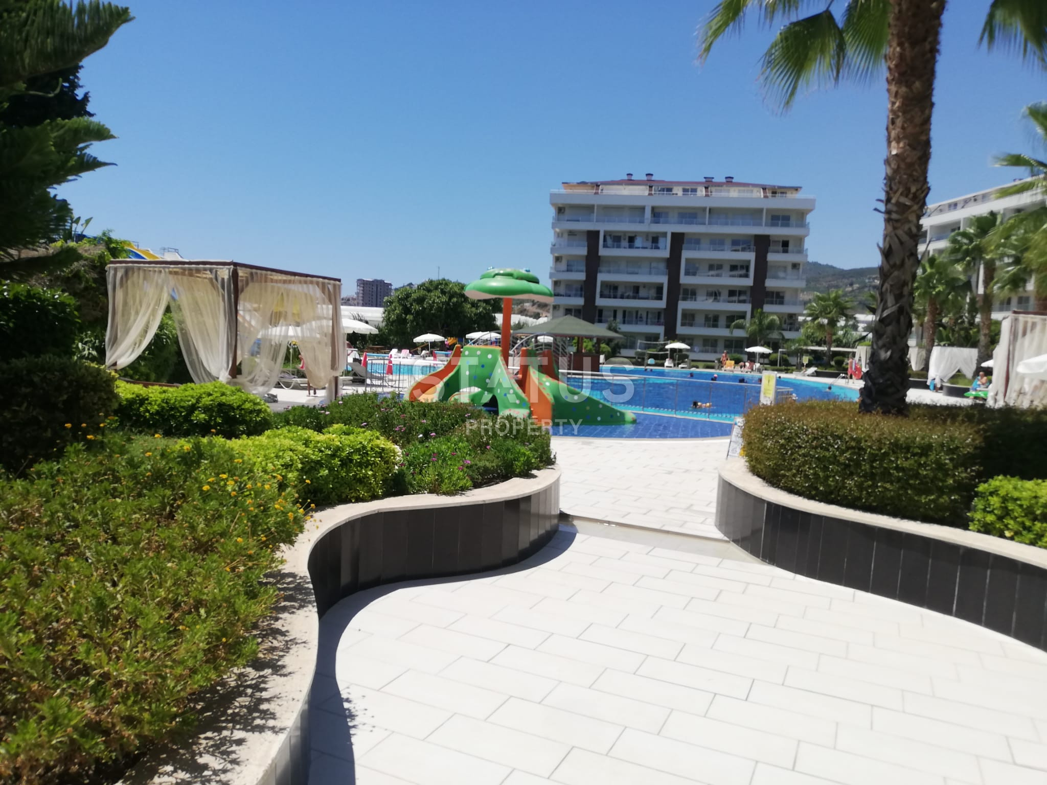 Апартаменты 2+1 в ЖК с инфраструктурой  800м от моря в Дкмитраше. 100м2 фото 2