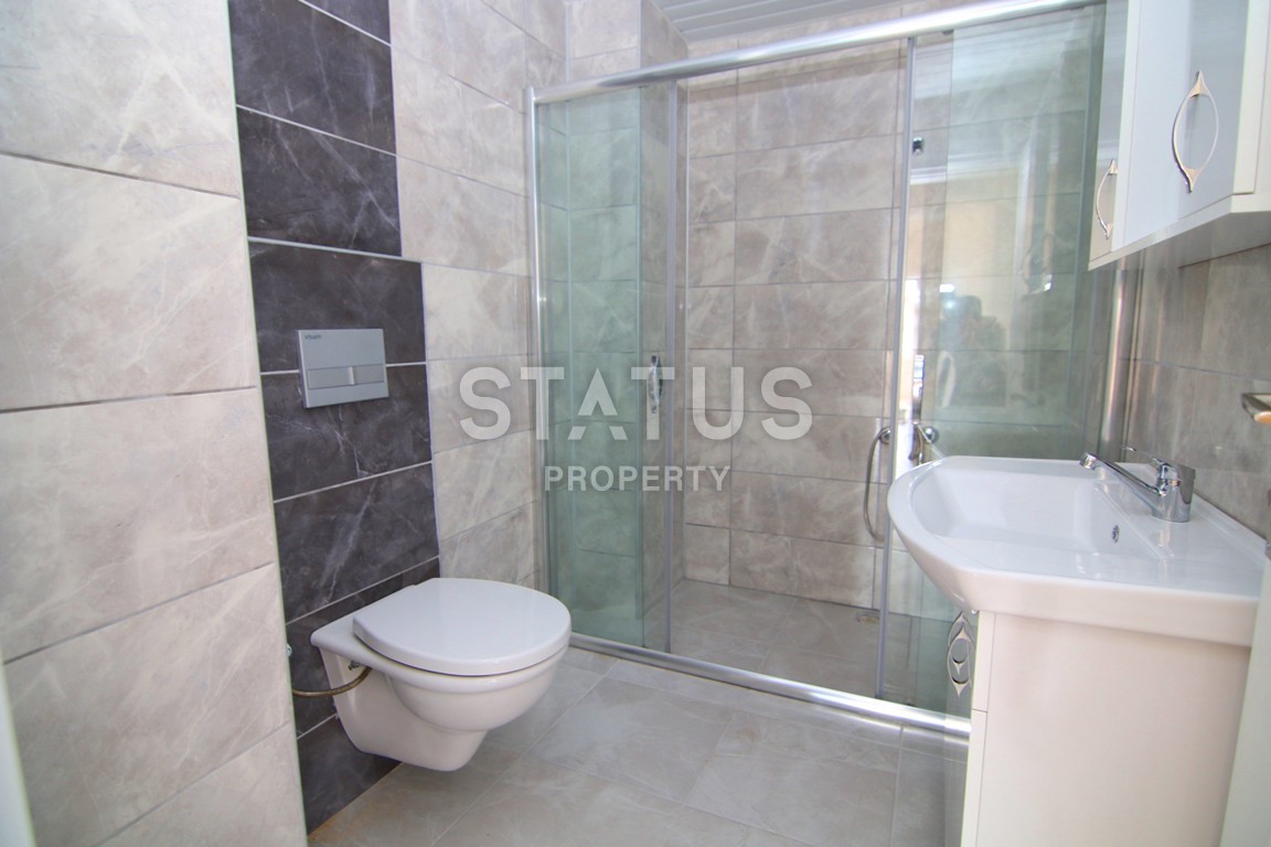 Трехкомнатная квартира с ремонтом в Махмутларе в 100 метрах от моря, 100 кв. м. фото 7