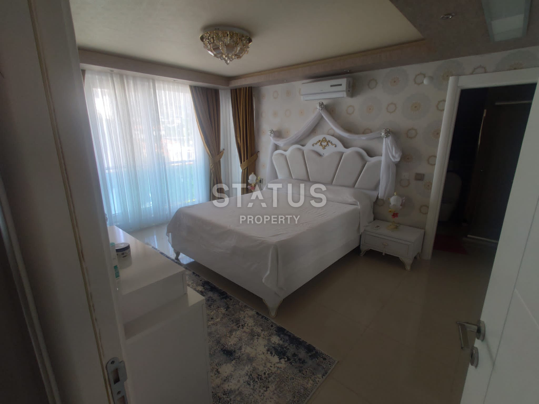 Трехкомнатная квартира в Кестеле 100 м от моря. фото 3