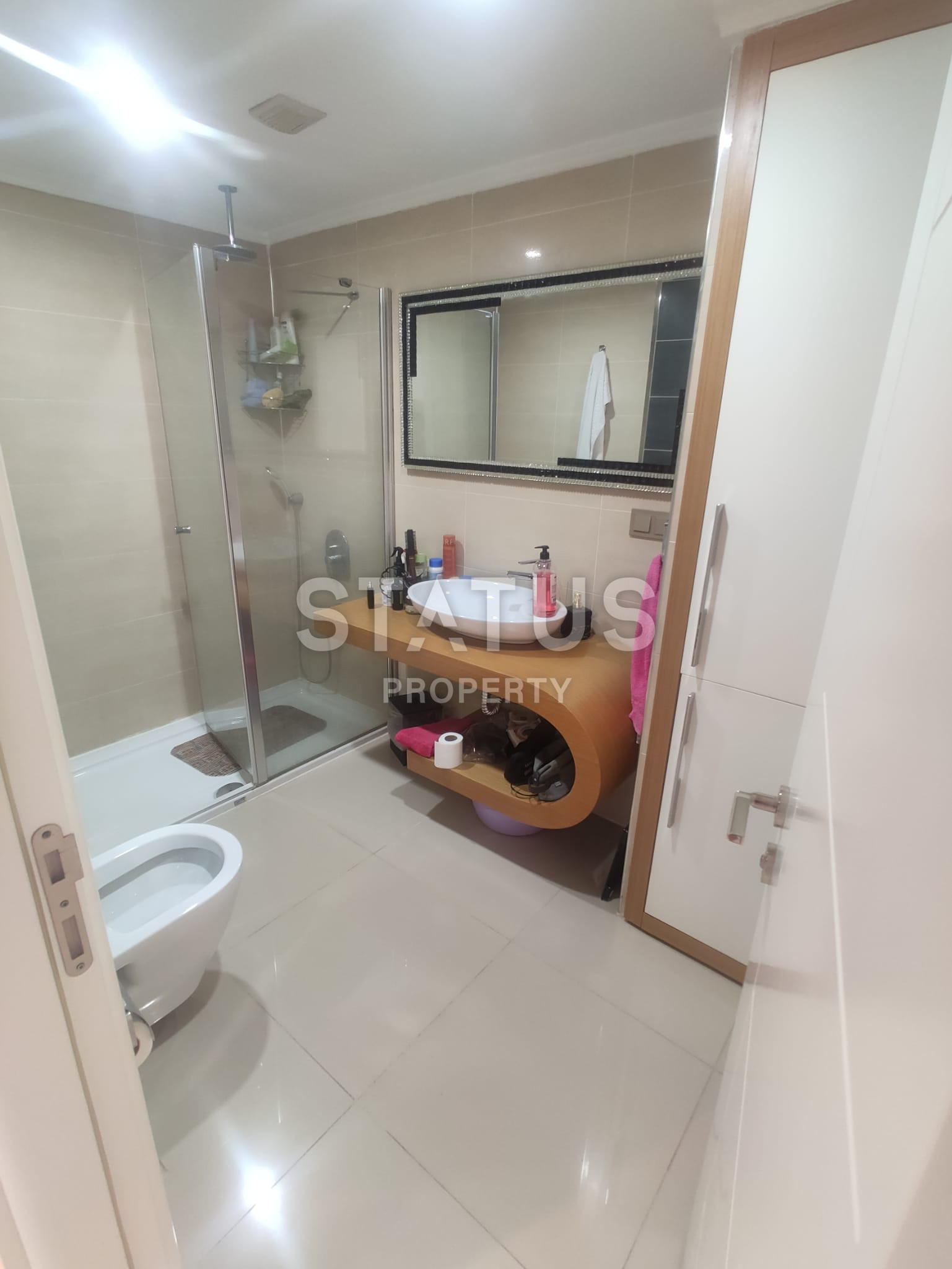 Трехкомнатная квартира в Кестеле 100 м от моря. фото 8