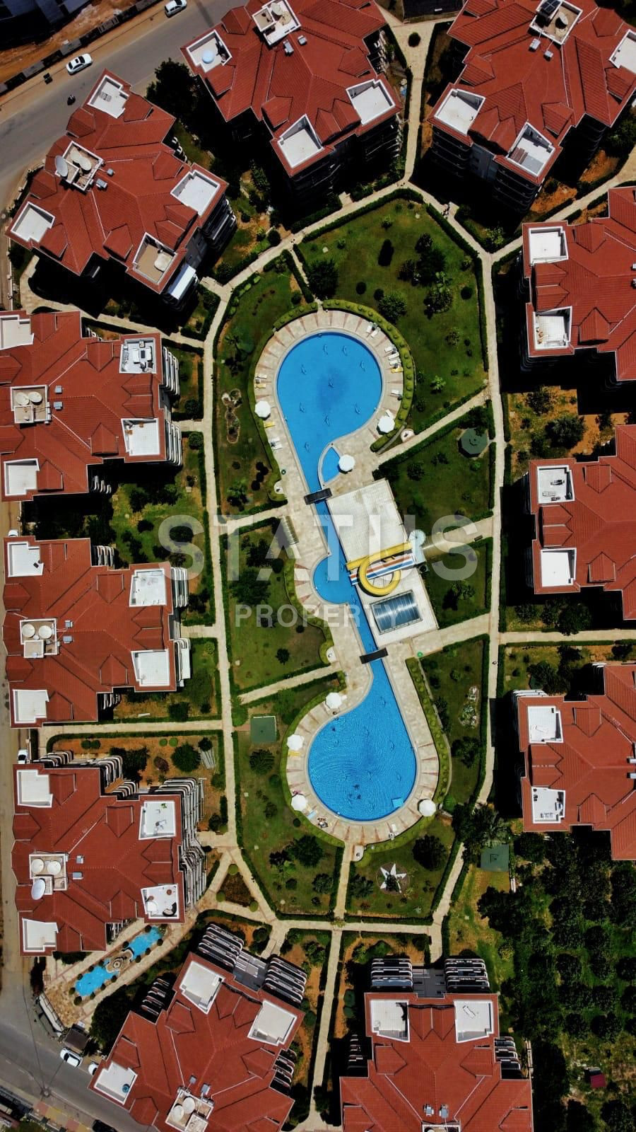 Four-room two-level apartment in a residential complex with a rich infrastructure in OBA. 150m2 фото 5