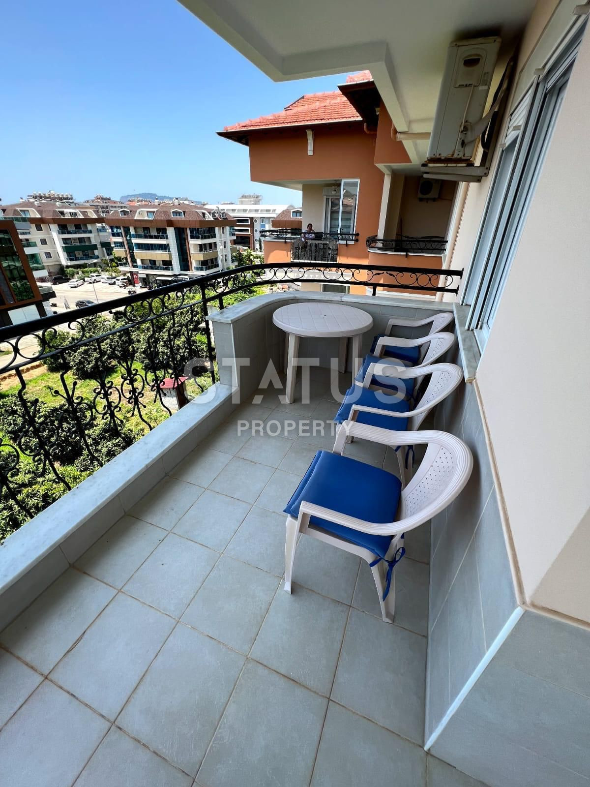 Four-room two-level apartment in a residential complex with a rich infrastructure in OBA. 150m2 фото 6