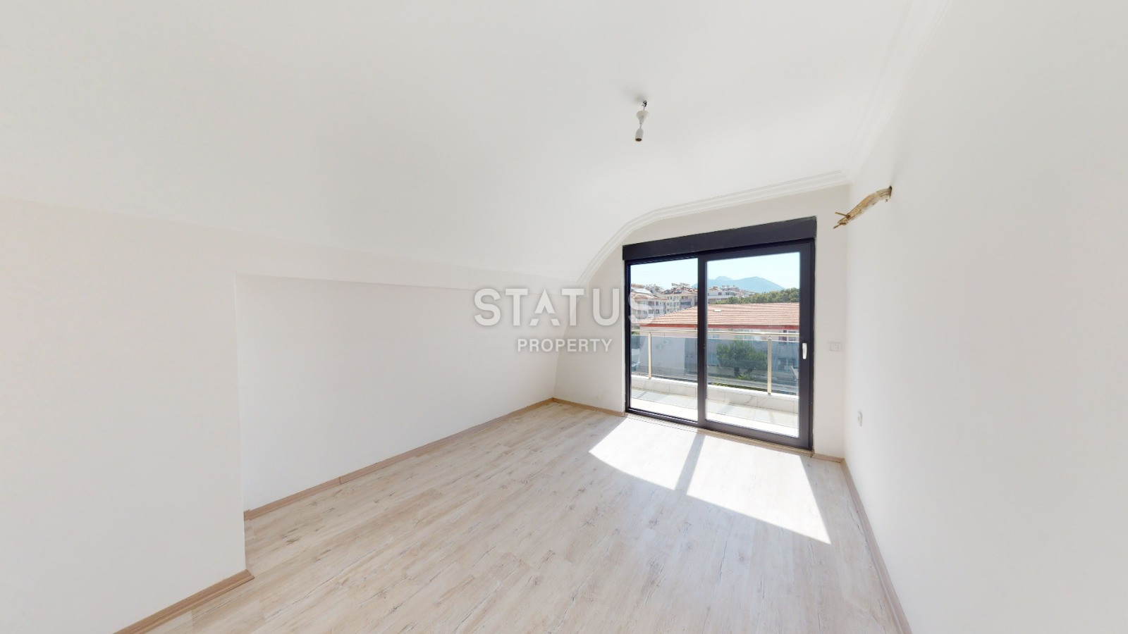 Двухуровневая квартира в центральной части Аланье с видом на море. 120м2 фото 3