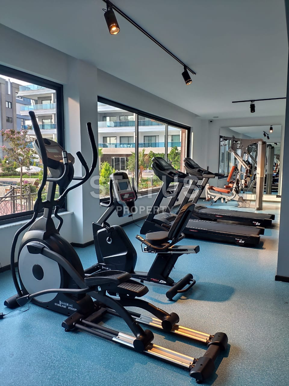 Spacious one-bedroom apartment in a well-known residential complex with full infrastructure in Kargicak. 68m2 фото 19