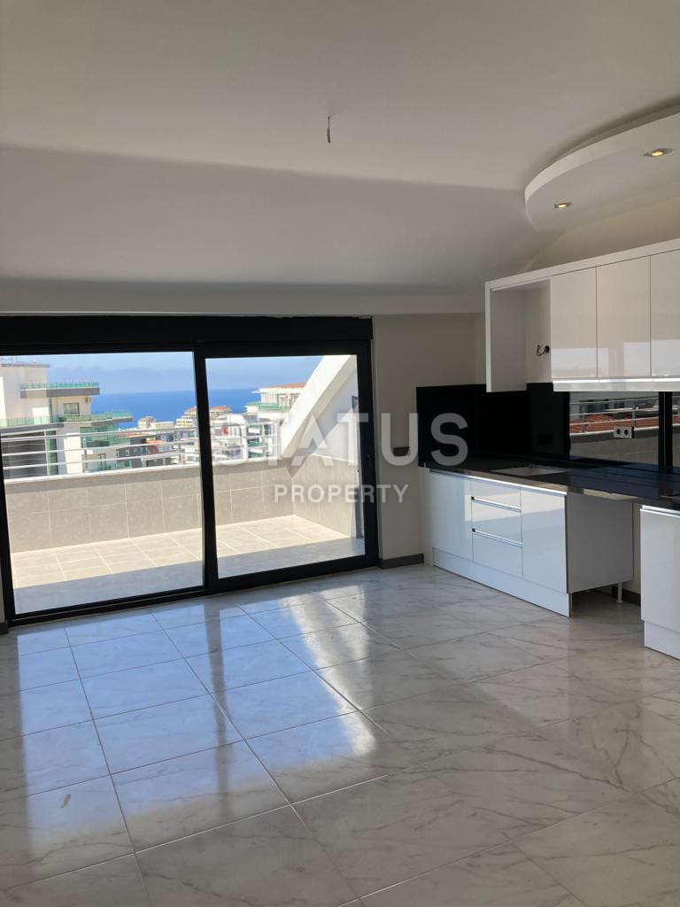 Panoramic duplex 5+1 in the residential complex in Mahmutlar. 280m2 фото 4