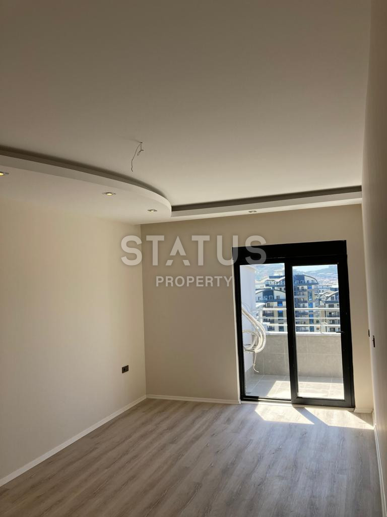 Panoramic duplex 5+1 in the residential complex in Mahmutlar. 280m2 фото 8