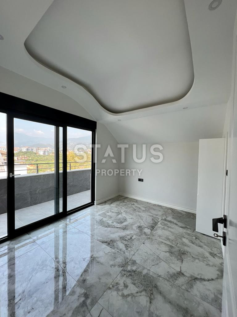 Просторный дуплекс 4+1 с шикарными видами на горы в ОБА. 170м2 фото 20