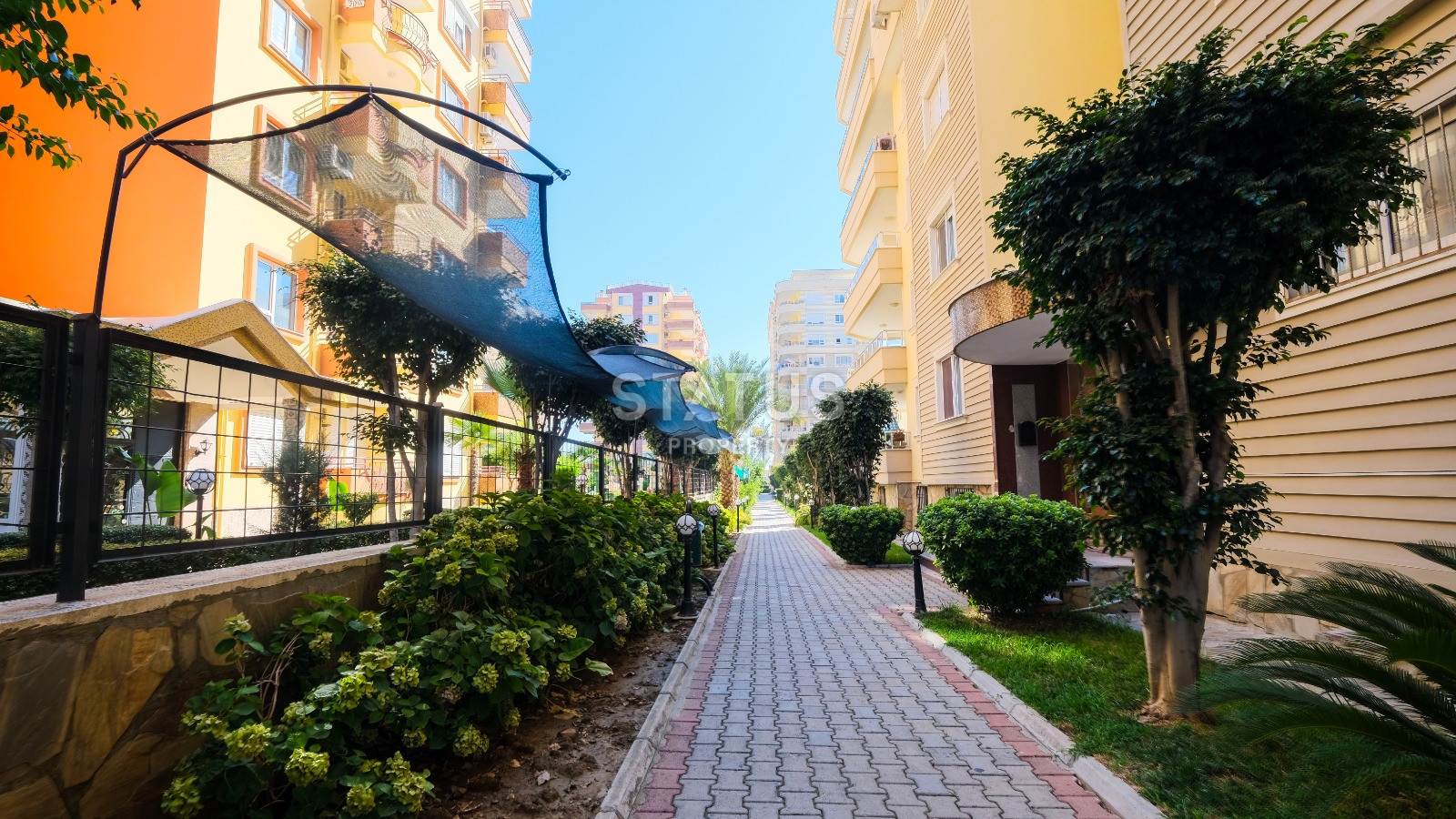 Красивая двухкомнатная квартира под ключ в районе Махмутлар с видом на море и историческую крепость. 120m2. фото 4