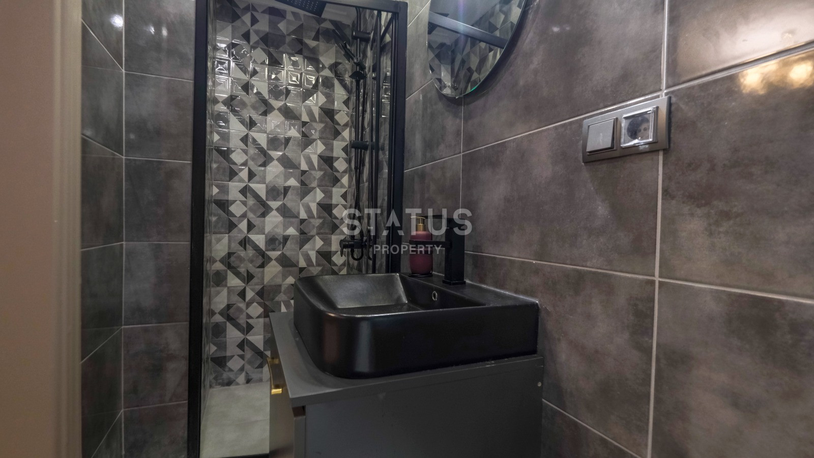 Красивая двухкомнатная квартира под ключ в районе Махмутлар с видом на море и историческую крепость. 120m2. фото 20